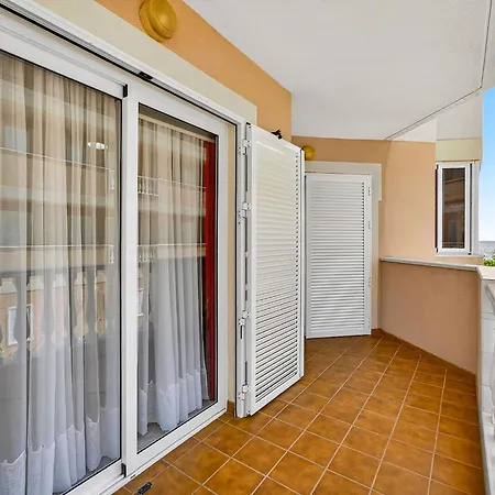 Apartmán Kris Costasol By Interhome Costa Del Silencio